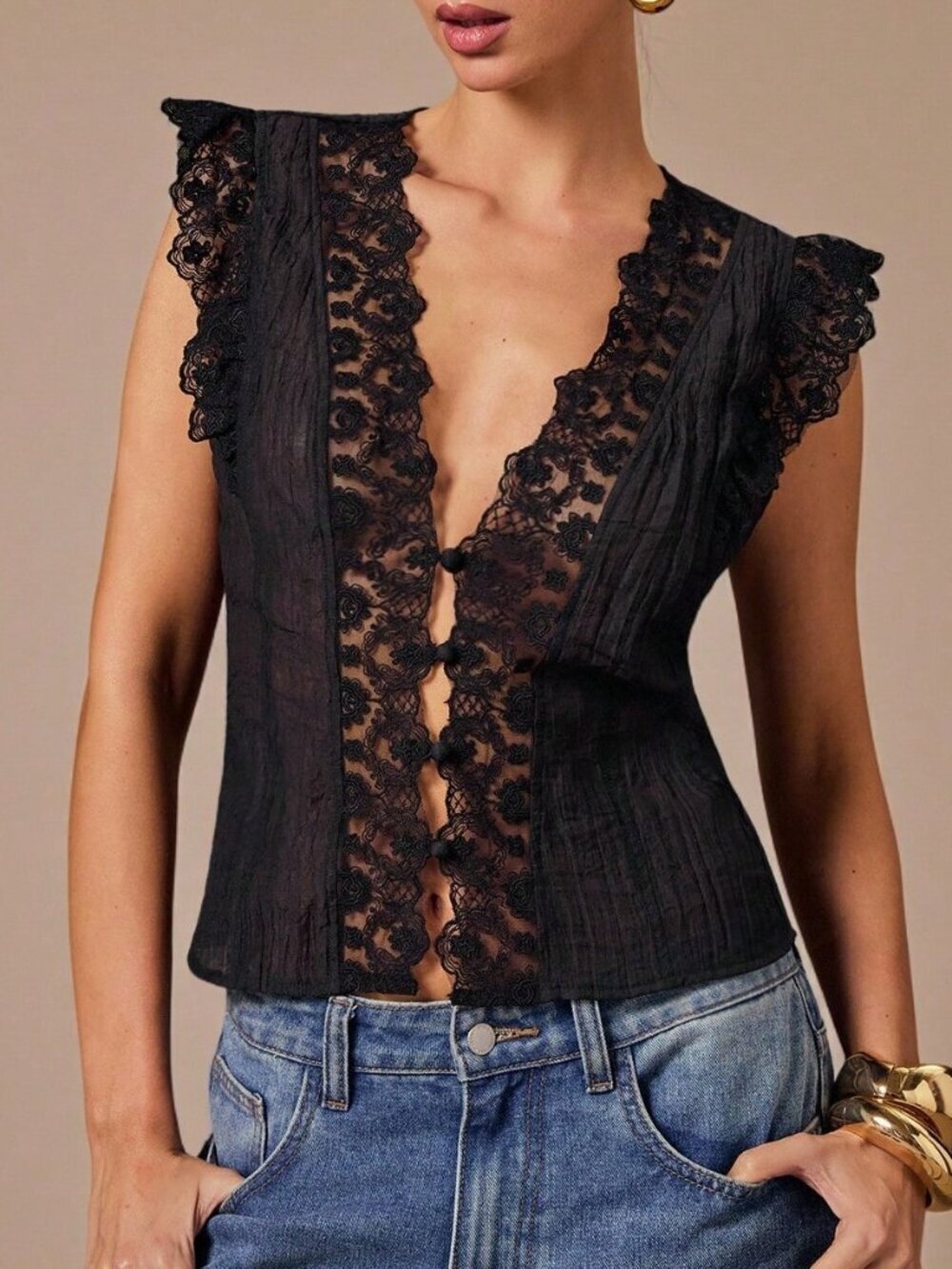 Black Sexy Women's Lace Sleeveless V-Neck Minimalist Top - Picture 5 of 7